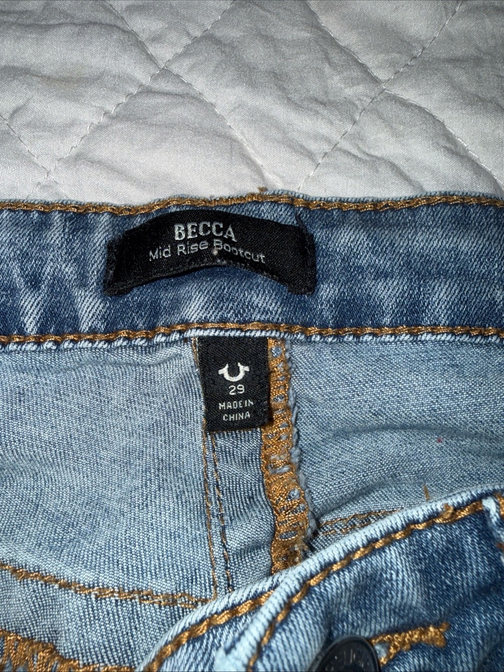 True Religion Jeans Womens 29/31.5” Bootcut Becca Mid Rise Denim Medium Wash - Picture 3 of 7